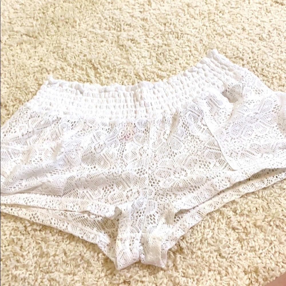 OP Cover Up Shorts white crochet lace type Sz XLg
